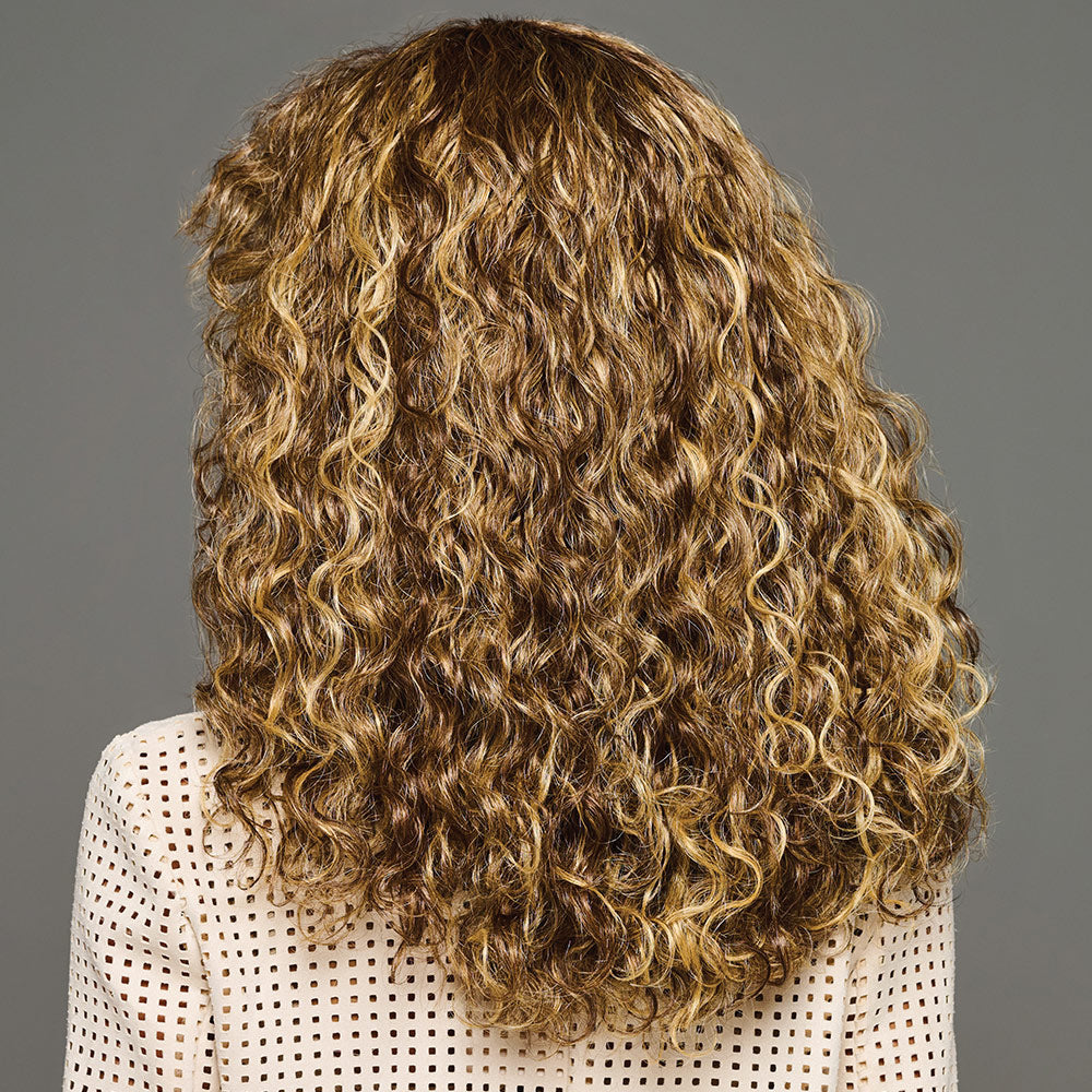 Zariya wig in color MC11S Butter Pecan