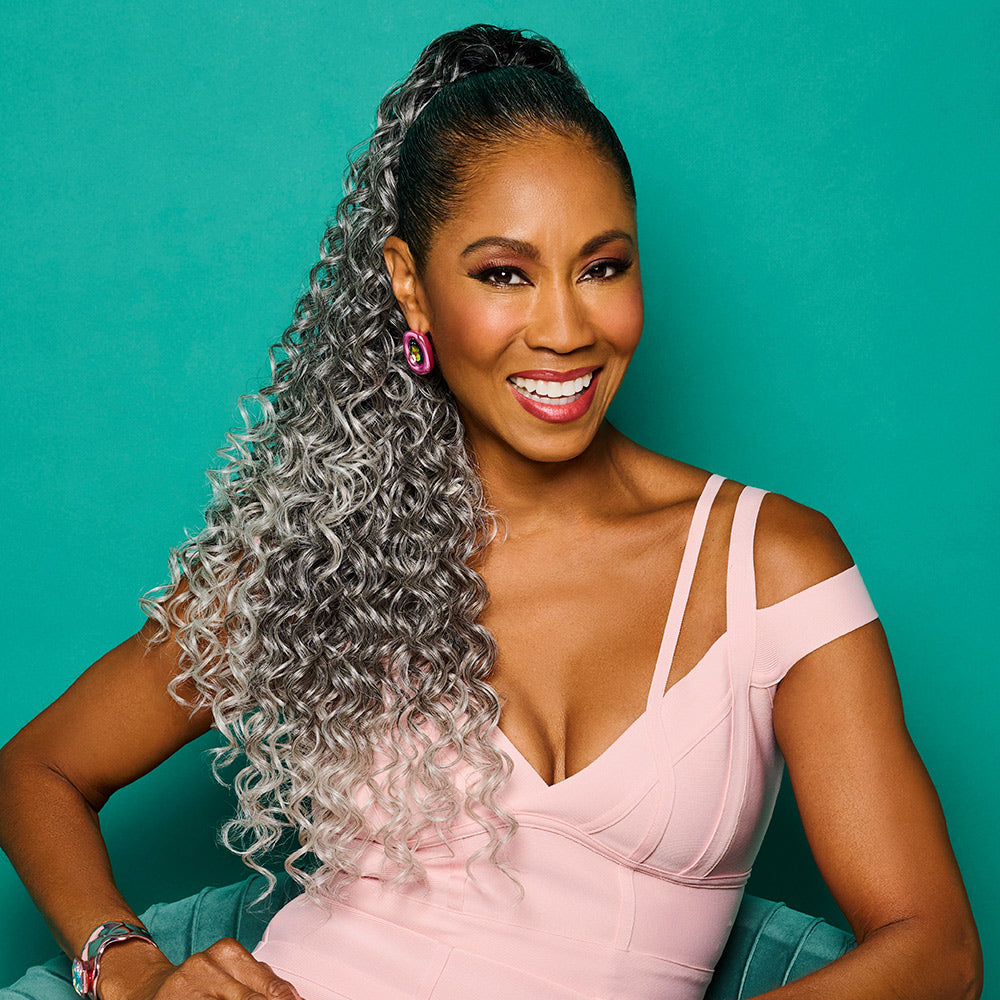 27in Glam Curls Pocket Pony in color MC511SS Powdered Licorice